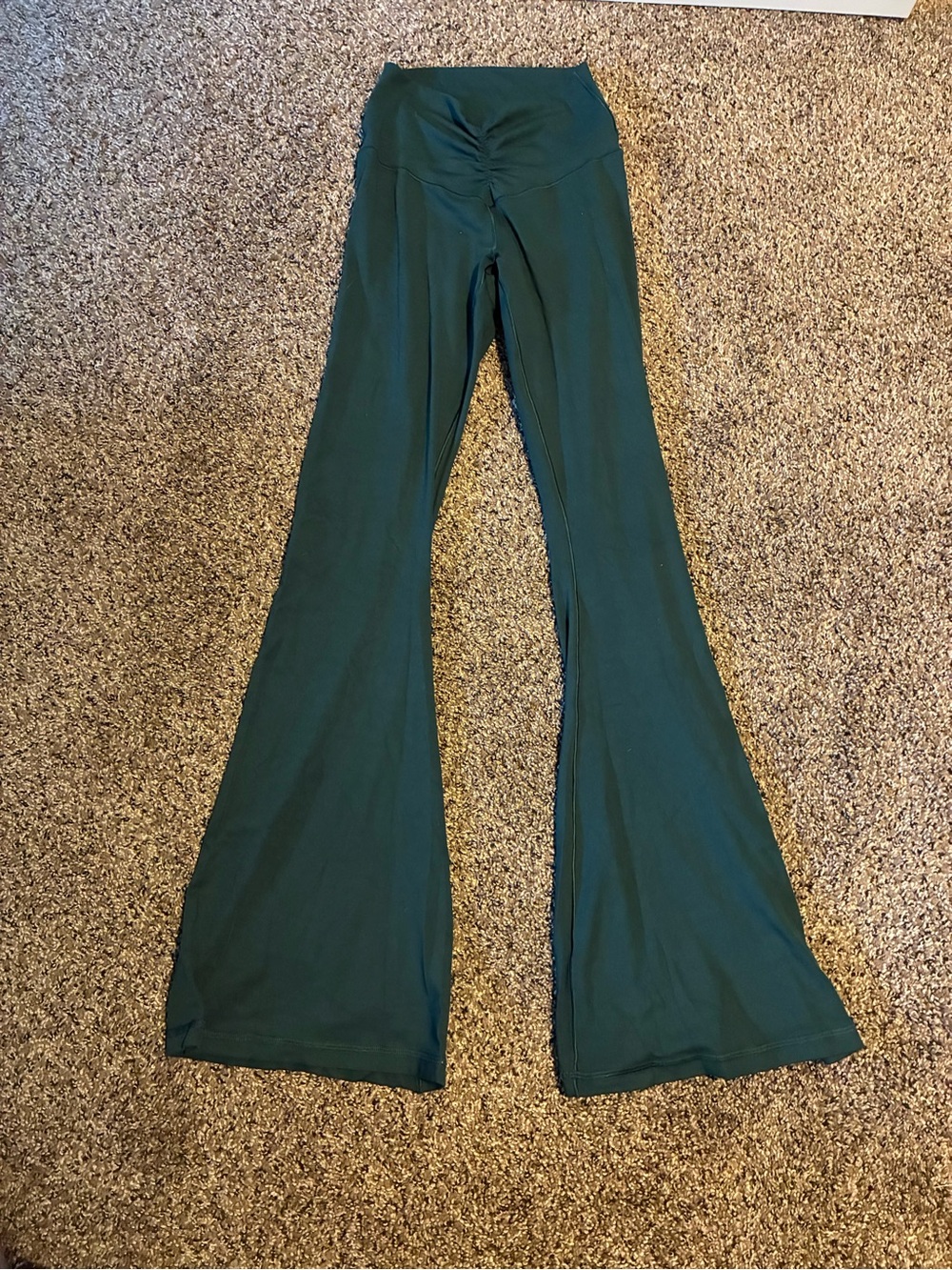 aerie Flare Leggings in Deep Green short inseam